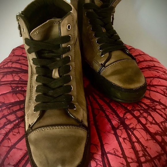 John Varvatos Other - John Varvatos Genuine Leather Converse Style High Top Sneakers.  Brand New!!